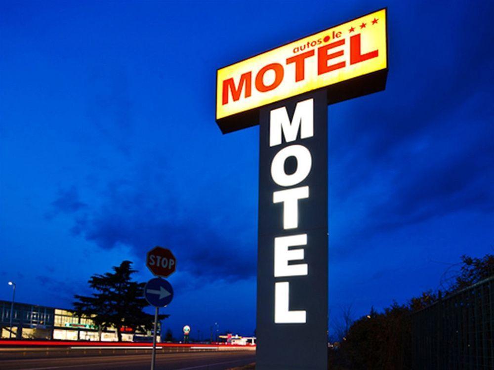 Motel Autosole Cornegliano Laudense Kültér fotó